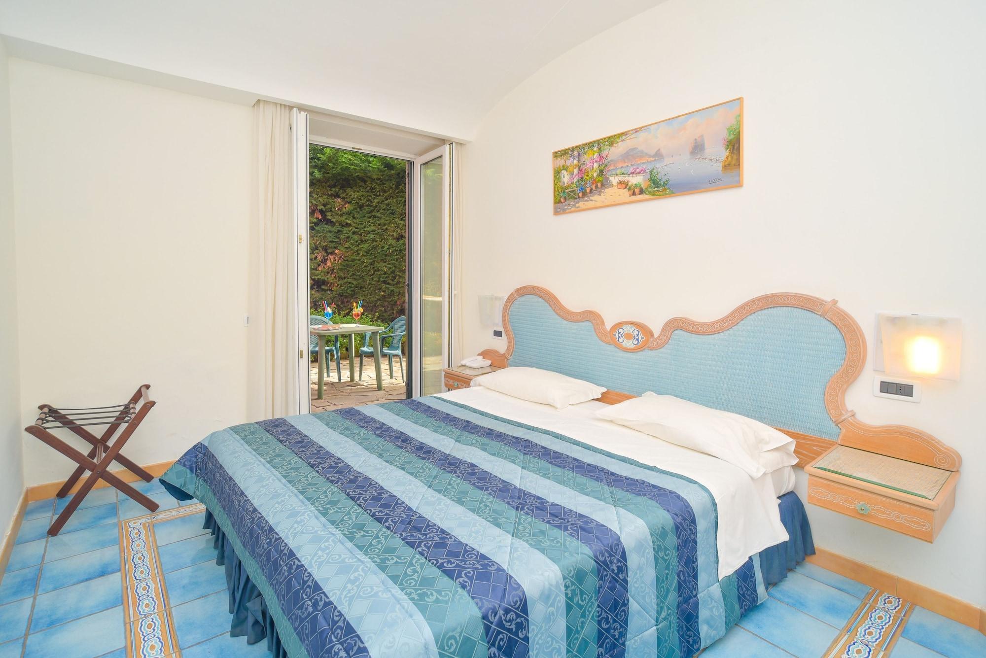 Albergo Italia - Beach Hotel Casamicciola Terme Exterior foto