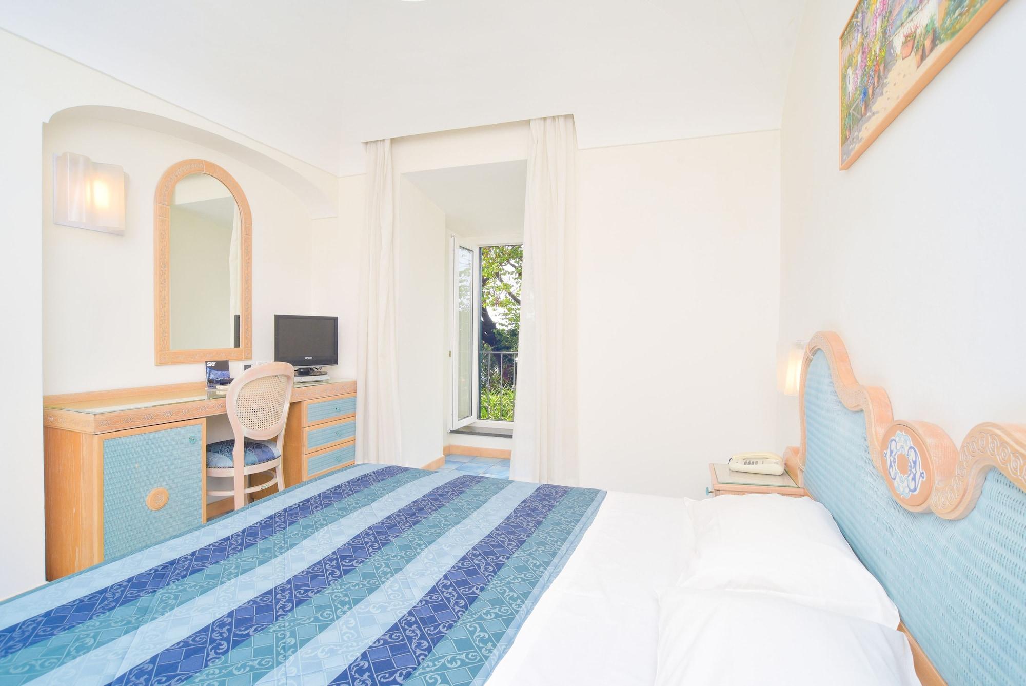 Albergo Italia - Beach Hotel Casamicciola Terme Exterior foto